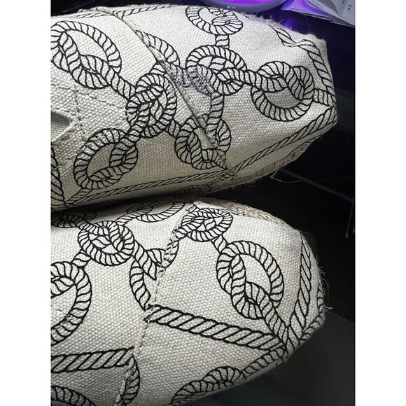 TOMS Rope Print Loafers Womens 8.5 Cream Black Slip On Shoe Flats Comfort Casual - Picture 10 of 10